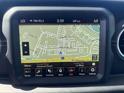 Used 2023 Jeep Wrangler Unlimited Sahara image 21