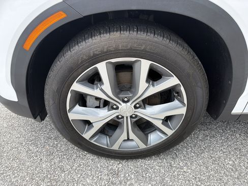 Used 2021 Hyundai Palisade SEL w/ Premium Package AWD/4WD image 12