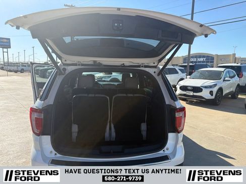 Used 2018 Ford Explorer Limited FWD image 33