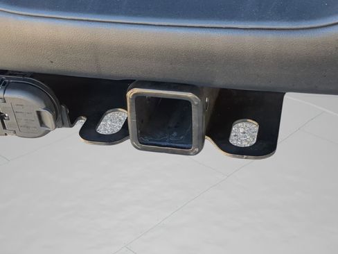 Used 2025 Ford Bronco Badlands image 34