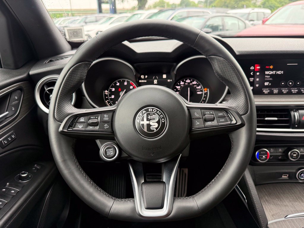 Used 2023 Alfa Romeo Stelvio Ti w/ Active Assist Plus Package AWD/4WD image 14