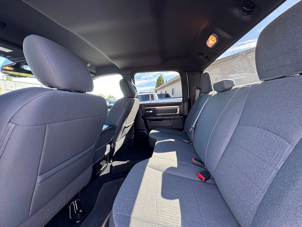 Used 2021 RAM 1500 Warlock AWD/4WD image 35