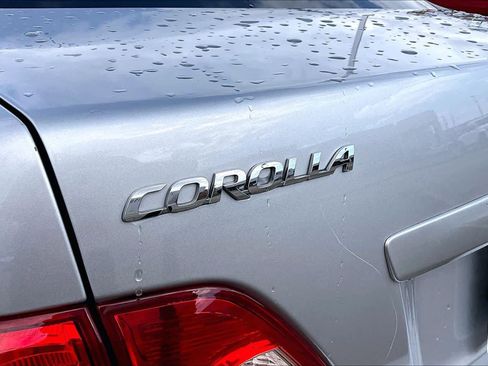 Used 2010 Toyota Corolla LE image 30