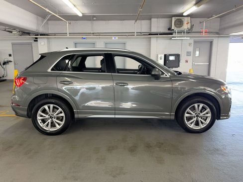 Used 2025 Audi Q3 2.0T Premium w/ Convenience Package image 8