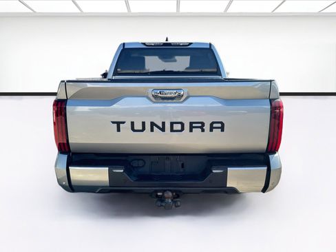 Used 2022 Toyota Tundra Limited RWD image 5