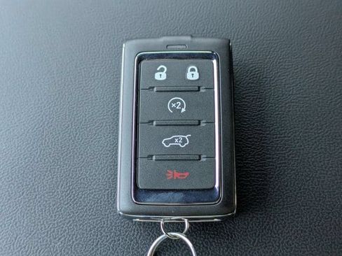 Used 2025 Jeep Grand Cherokee L Limited AWD/4WD image 33