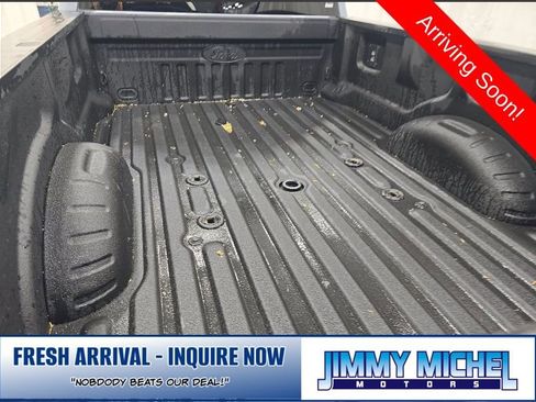 Used 2025 Ford F450 Platinum w/ Camper Package AWD/4WD image 5