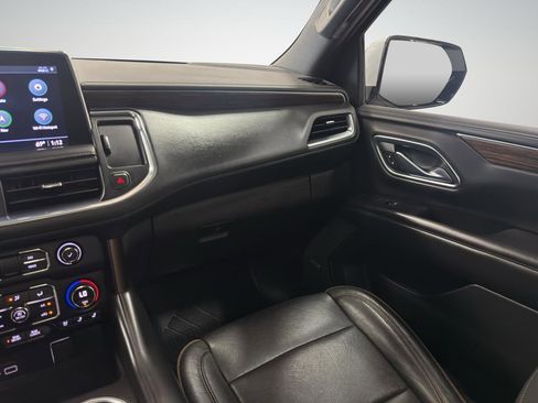 Used 2021 Chevrolet Suburban High Country AWD/4WD image 25