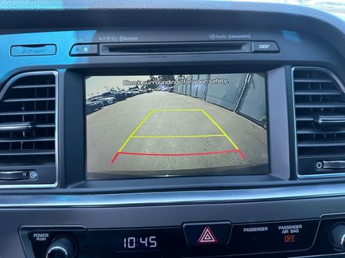 Used 2017 Hyundai Sonata Limited 2.0T FWD image 13