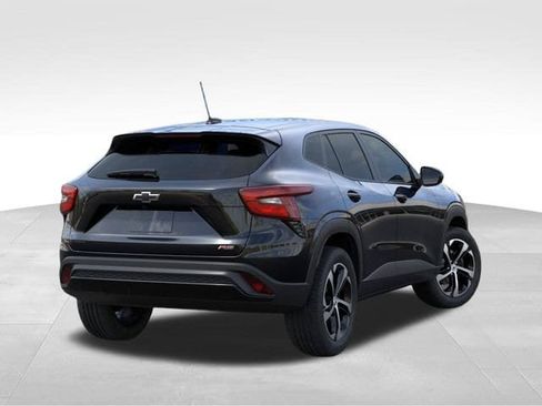 New 2026 Chevrolet Trax RS w/ Driver Confidence Package FWD image 4