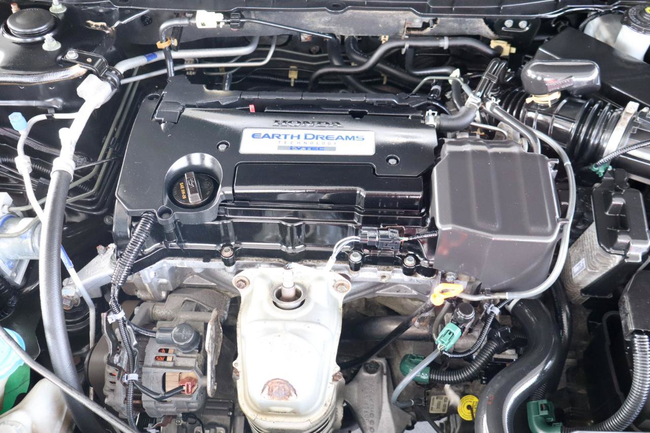 Used 2015 Honda Accord LX image 39