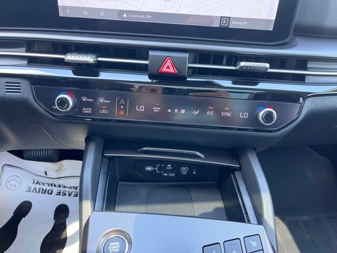 Certified 2026 Kia Sportage SX Prestige AWD/4WD image 17