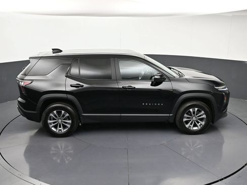 Certified 2025 Chevrolet Equinox LT w/ Safety and Technology Package AWD/4WD image 21