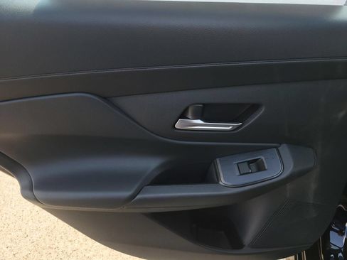 New 2027 Nissan Sentra SR w/ SR Premium Package FWD image 12
