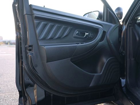 Used 2019 Ford Taurus Police Interceptor AWD image 6