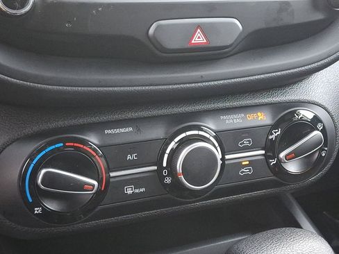 Used 2024 Kia Soul LX w/ Option Group 015 image 15