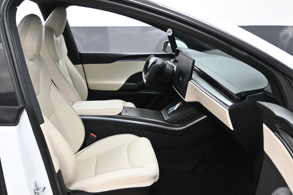 Used 2022 Tesla Model X Plaid AWD/4WD image 34