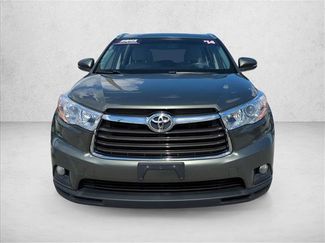 Used 2014 Toyota Highlander XLE FWD video 2