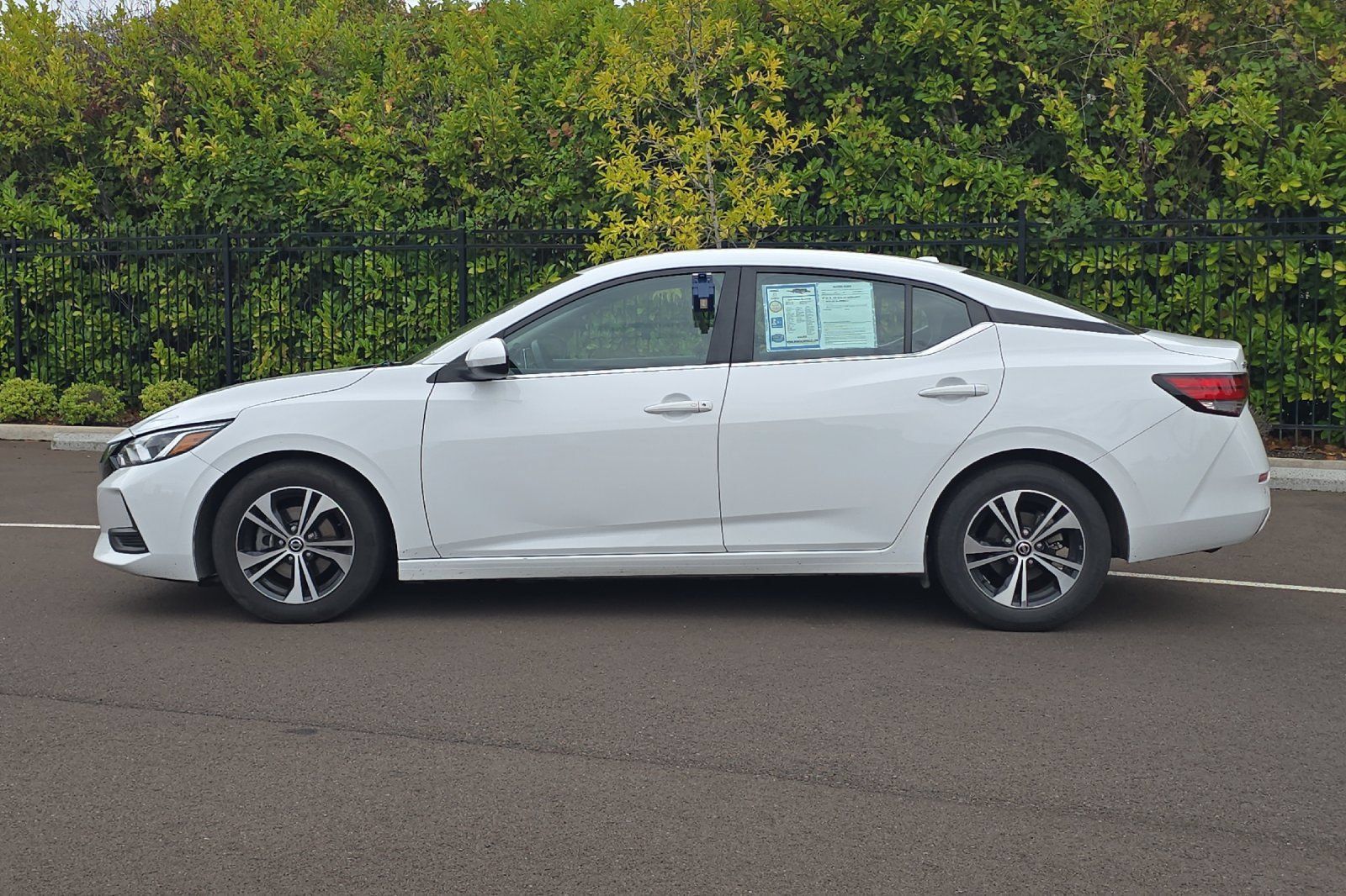 Used 2023 Nissan Sentra SV FWD image 7