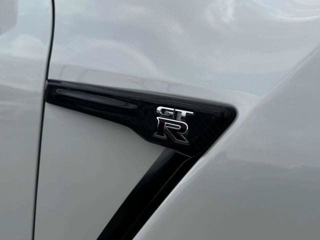 Used 2024 Nissan GT-R w/ Floor Mat Package AWD/4WD image 11