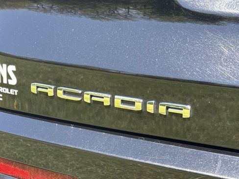Used 2022 GMC Acadia Denali w/ Denali Technology Package AWD/4WD image 32