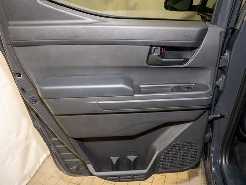 Certified 2024 Toyota Tacoma SR5 image 8