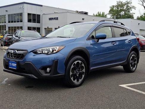 Used 2023 Subaru Crosstrek 2.0i Premium AWD/4WD image 3