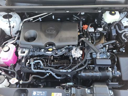 Used 2026 Toyota RAV4 LE AWD/4WD image 11