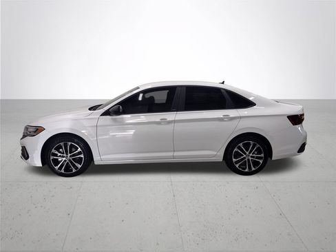 Certified 2023 Volkswagen Jetta Sport FWD image 10
