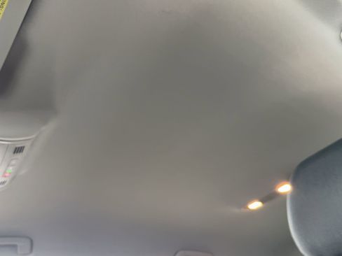 Used 2023 Volkswagen Taos S image 26