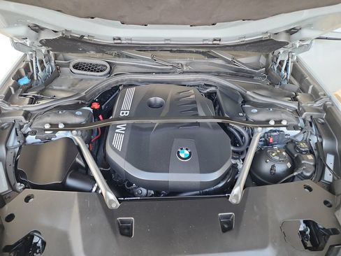 Used 2023 BMW 740i w/ Executive Package RWD image 47