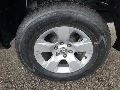 Used 2024 RAM 1500 Big Horn image 10