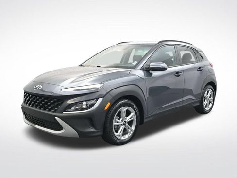 Used 2022 Hyundai Kona SEL w/ Convenience Package FWD image 3