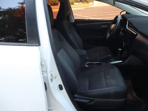 Used 2018 Toyota Corolla LE FWD image 22