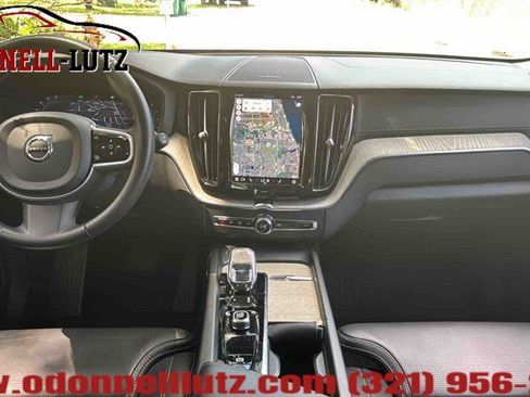 Used 2022 Volvo XC60 B6 Inscription w/ Advanced Package AWD/4WD image 22