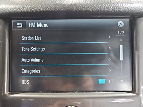 Certified 2018 Chevrolet Cruze LT w/ LT Convenience Package FWD image 27
