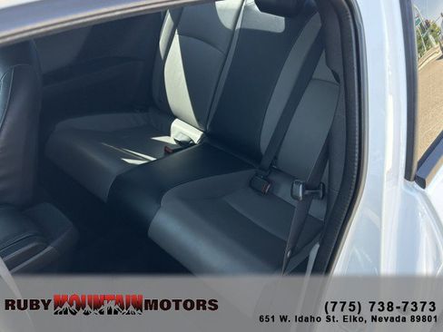 Used 2016 Honda Civic Touring image 12