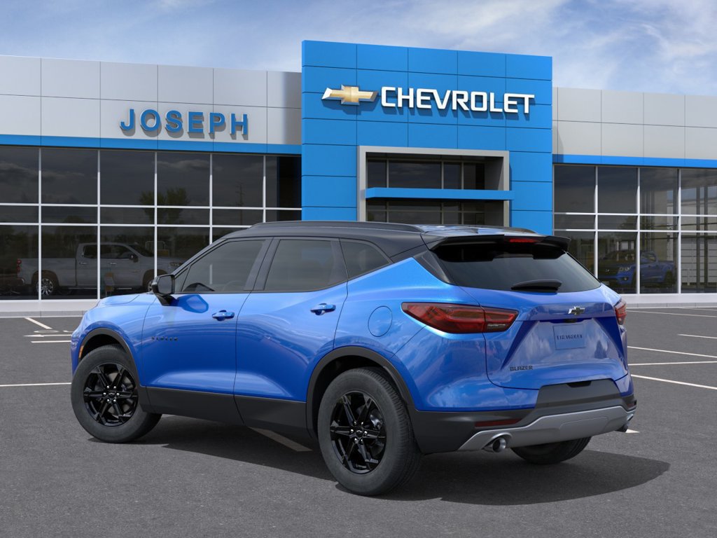 New 2026 Chevrolet Blazer LT w/ Sound & Technology Package FWD image 5