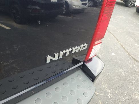 Used 2011 Dodge Nitro Heat AWD/4WD image 8
