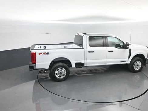 New 2026 Ford F350 XLT w/ FX4 Off-Road Package AWD/4WD image 30