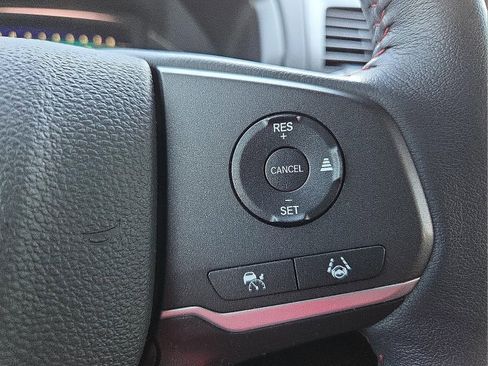 Used 2024 Honda Odyssey Sport image 19