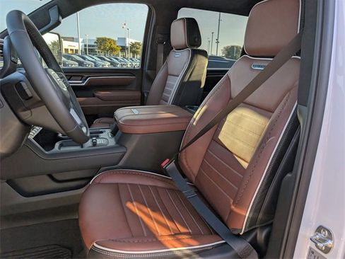 New 2026 GMC Sierra 2500 Denali Ultimate image 19