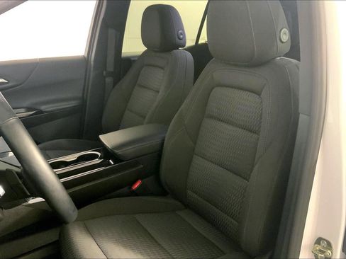 Used 2025 Chevrolet Equinox LT FWD image 22