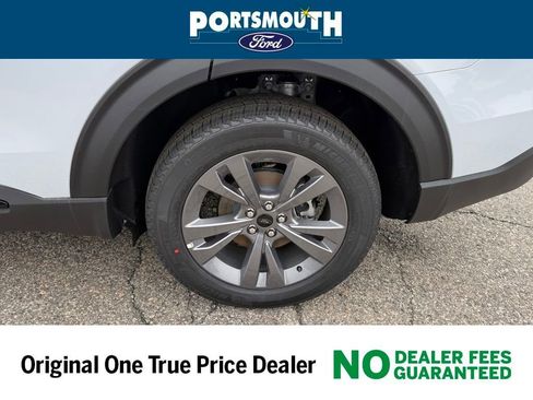 New 2026 Ford Explorer Active w/ Active Comfort Package AWD/4WD image 34