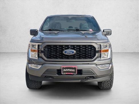 Used 2021 Ford F150 XLT image 2