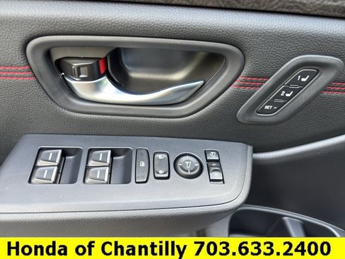 Used 2026 Honda Pilot Black Edition image 24