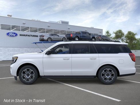 New 2026 Ford Expedition Max Active AWD/4WD image 4