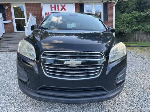 Used 2016 Chevrolet Trax LS FWD image 8