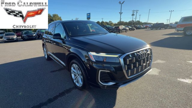Used 2025 Audi Q7 3.0T Premium Plus AWD/4WD image 5