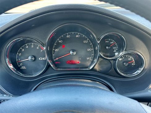 Used 2009 Pontiac G6 Sedan w/ Sport Package 2 image 12